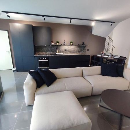 Apartment Hana Zambratija  Esterno foto